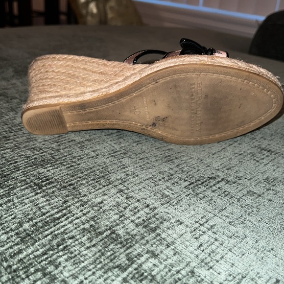 BURBERRY NOVA CHECK ESPARDRILLE/ WEDGES/SLIDE ON SANDALS—US 9 or UK 40 - Picture 6 of 15